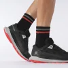 SALOMON - ULTRA GLIDE WIDE – L41608700 – black-alloy-goji-berry – 1