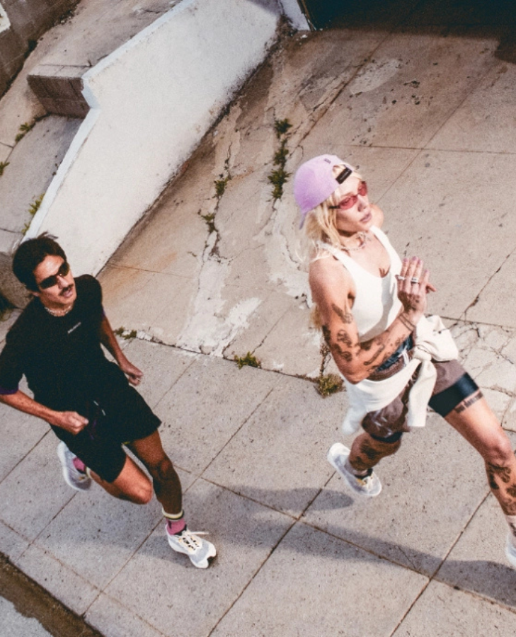 FW25_GRAVEL_AEROBLAZE3GRVLGTX_ECOM_HP_HeroBanner_Desktop_02MOBILE